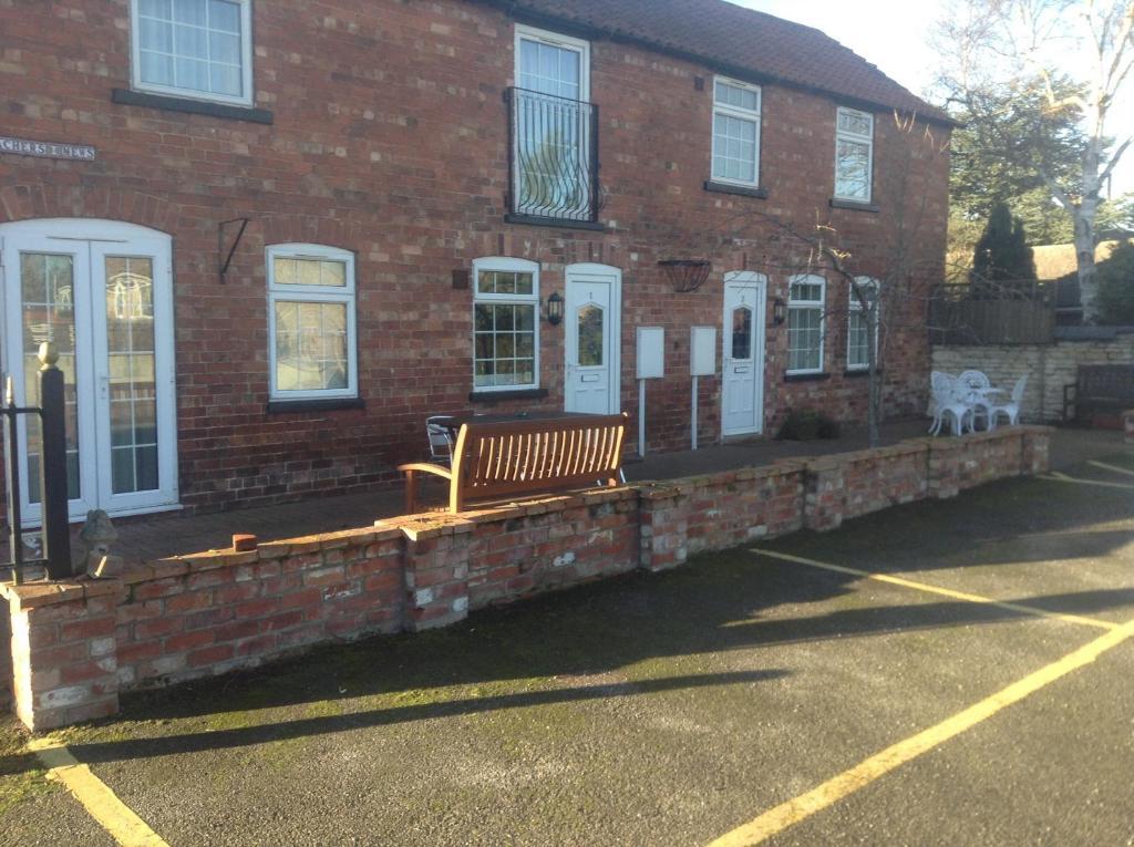 The Lincolnshire Poacher Inn Metheringham Rum bild