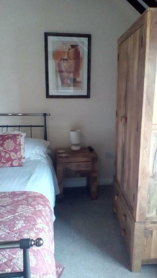 The Lincolnshire Poacher Inn Metheringham Exteriör bild